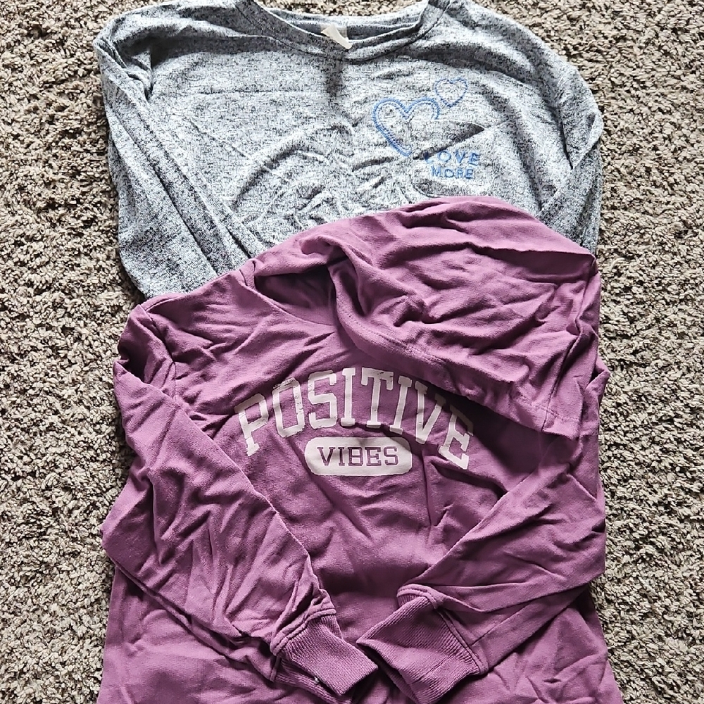 OshKosh B'gosh Gray Knit Top